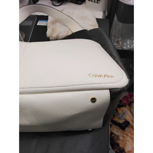 Calvin Klein Tote Bag - Picture 5 of 7